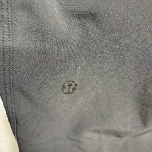 Lululemon Men's Shorts Black 36? FLAWS - Picture 7 of 10